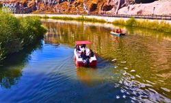 Ardahan'da Kura Nehri'nde Tekne ve Deniz Bisikleti Keyfi Devam Ediyor