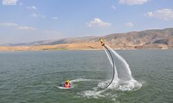 Tarihi Kentte Flyboard Gösterisi