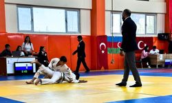 Iğdır’da uluslararası dostluk judo müsabakaları başladı