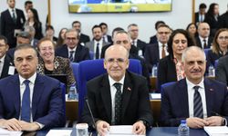 Hazine ve Maliye Bakanı Mehmet Şimşek'te asgari ücret açıklaması.. Gönül isterdiki...