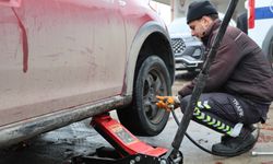 Yasak başlamadan oto lastikçilerde yoğunluk başladı