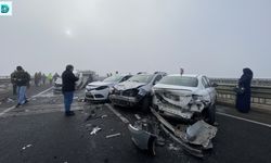 Diyarbakır'da 13 Araçlık Zincirleme Kaza: 9 Yaralı