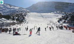 Erzincan Ergan Dağı’nda Yamaç Paraşütlü Kayak Keyfi