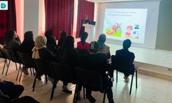 Iğdır'da Sağlıklı Beslenme ve Gıda Okuryazarlığı Semineri Düzenlendi