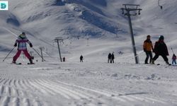 Abalı Kayak Merkezi Kar Yağışının Az Olması Nedeniyle Sezonu Açamadı