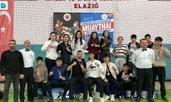 Iğdırlı Muay Thai Sporcuları Şampiyonada 12'si Altın Olmak Üzere 17 Madalya Kazandı