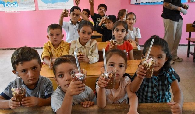 Tatlı yemeyen çocuk kalmasın diyerek yollara düştü