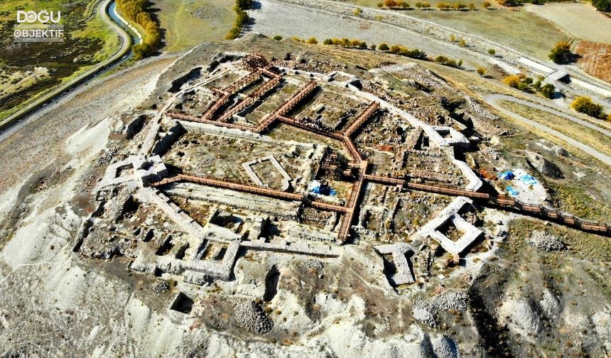 Doğu Anadolu'nun Gizemli 8 Antik Kenti.. Mutlaka Görülmesi Gereken 8 Antik Kent