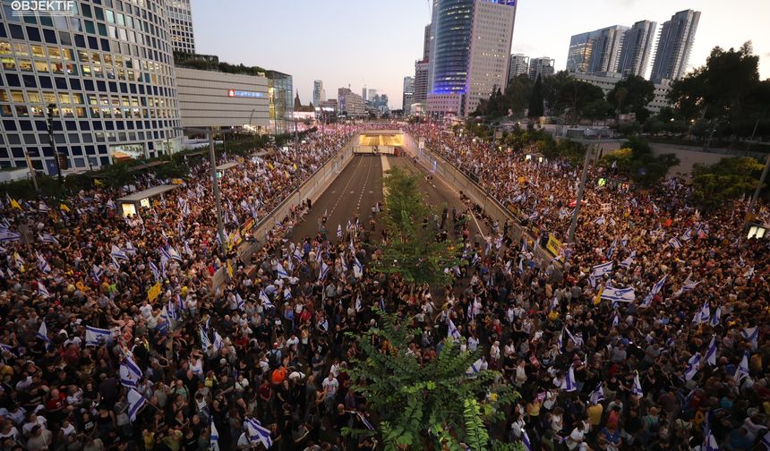 Tel Aviv'de Hükümet Karşıtı Protesto: Netanyahu'ya Öfke Büyüyor