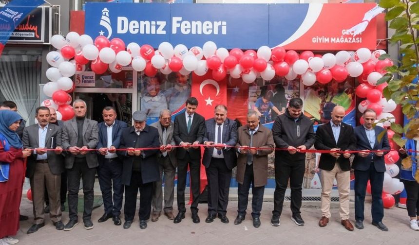 Iğdır’da ücretsiz giyim mağazası açıldı