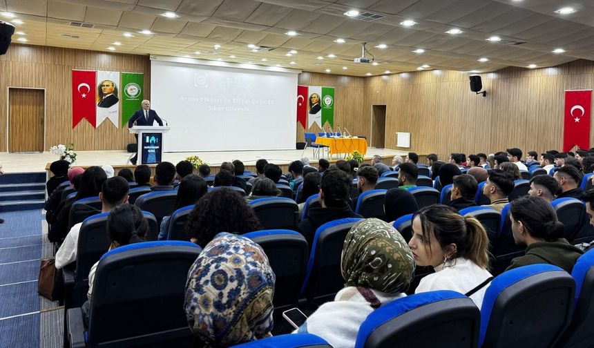 Iğdır'da bilişim çağında siber güvenlik semineri