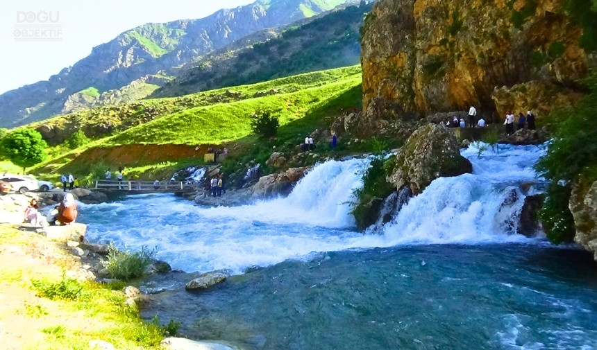 Bahçesaray, Subaşı, Müküs Çayı, Doğa Harikası 1