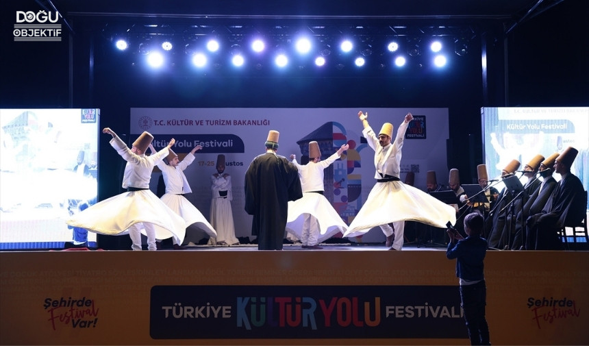 Erzurum Kültür Yolu Festivali, Oğuzhan Koç Konseri, Erzurum Etkinlikleri, Nurullah Akçayır, Erzurum Söyleşiler 1