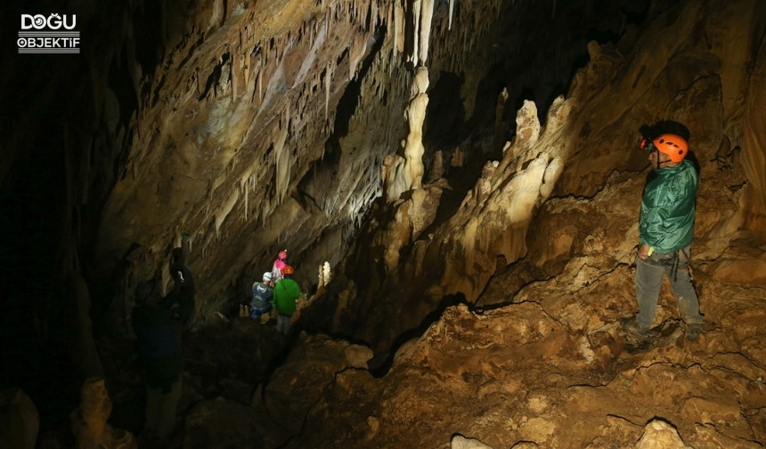 İlk Kez Görüntülendi Sümbül Dağı Mağarası Tanıtıldı Hakkari