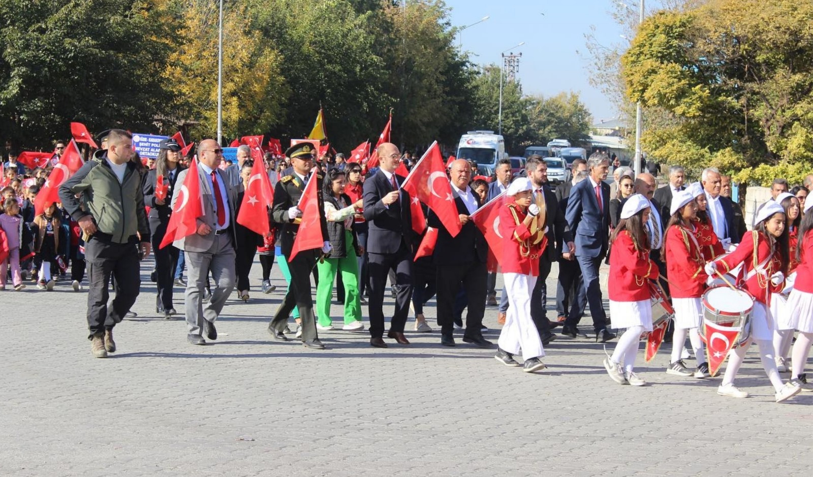 Cumhuriyetin 101. Yılı Karakoyunlu Ve Aralık'ta Çoşkuyla Kutlandı