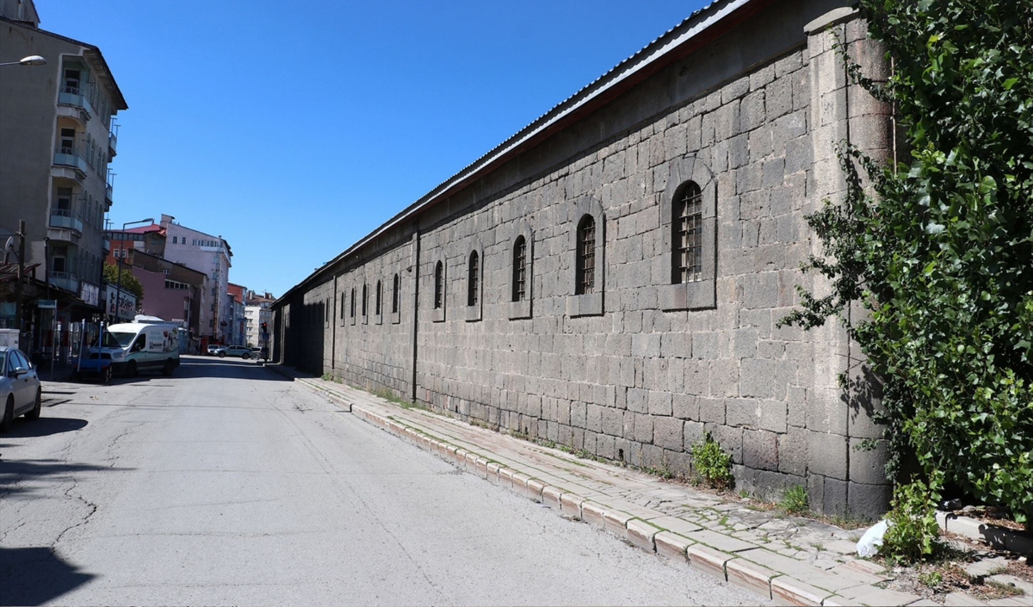 Erzurum'un 160 Yıllık Taş Ambarlar Turizme Kazandırılıyor 4