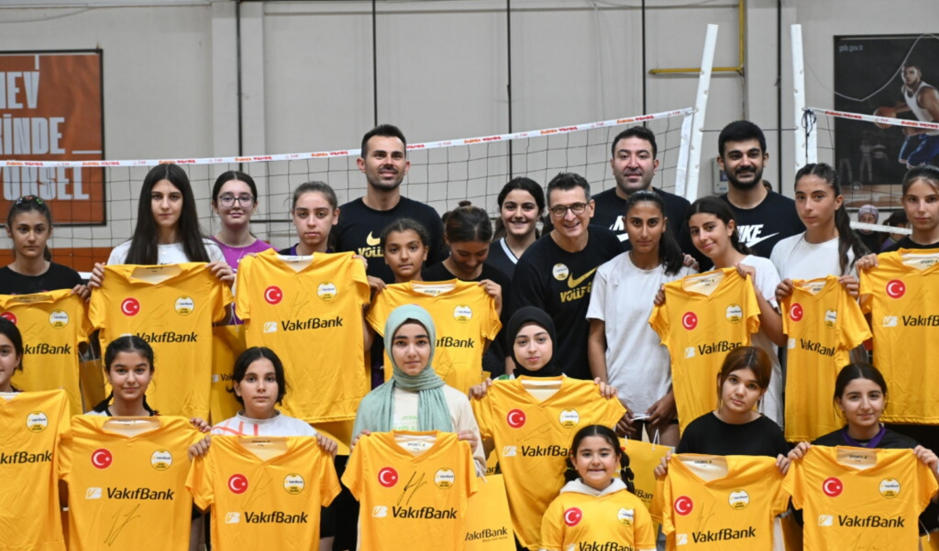 Yarının Sultanları, Giovanni Guidetti, Iğdır Voleybolll