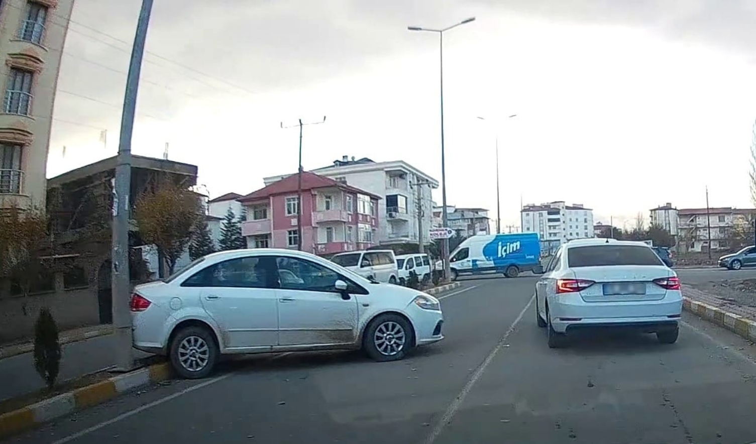 Iğdır Trafik Kazası, Orhan Gazi Caddesi, Trafik Yoğunluğu, Sürücü Uyarısı 1