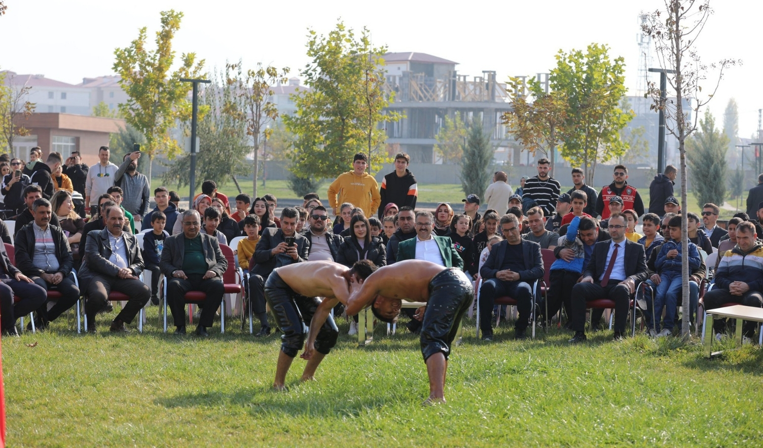 Yağlı Güreş Iğdır, Ata Sporu Gençler, Iğdır Vali Ercan Turan 1