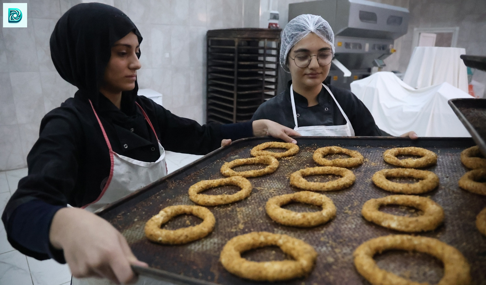 Fırın Gibi Okul Günlük 4 Bin Ekmek Üretiliyor, Yılda 2 Milyon Lira Kazanıyor