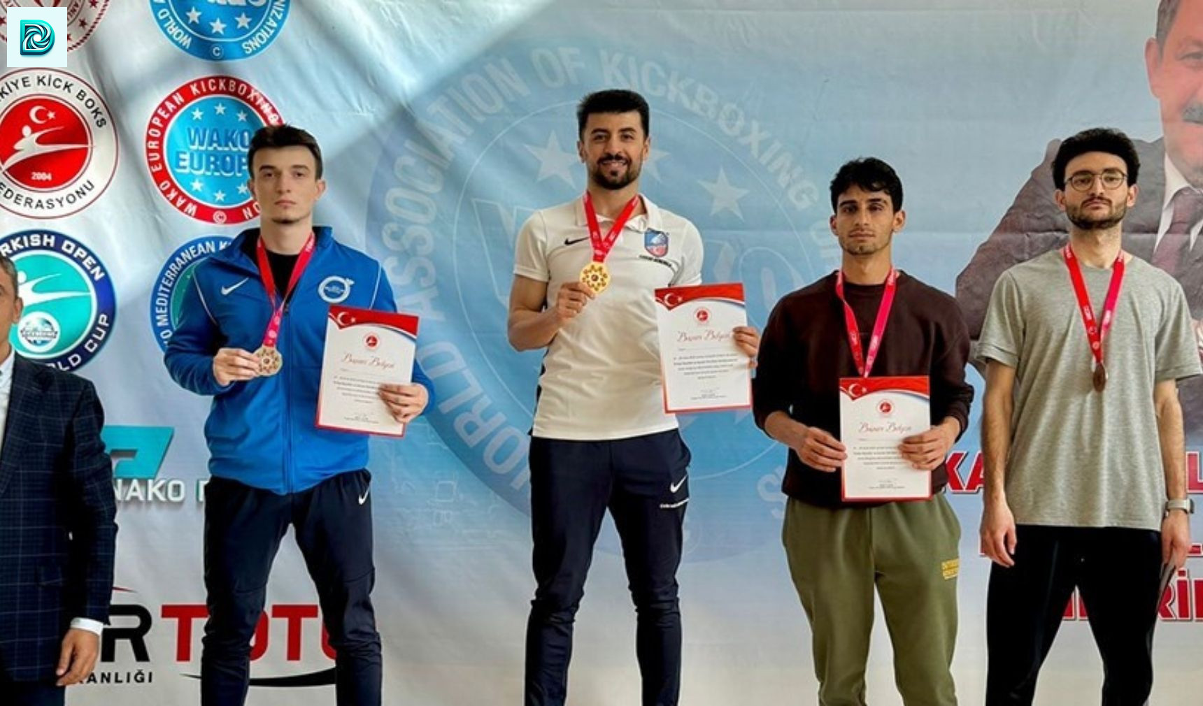 Etü’lü Sporcular Kick Boksta Erzurum’a 5 Madalya Kazandırdı (2)