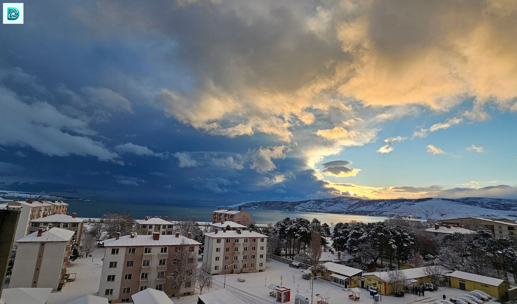 Bitlis’te Kar Yağışı Ulaşımı Felç Etti 267 Köy Yolu Kapandı Tatvan